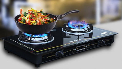 Dùng bếp tiết kiệm gas